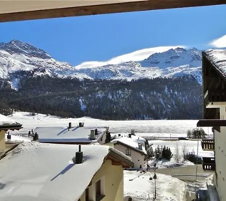 Lägenhet Corvatsch 2/23 *